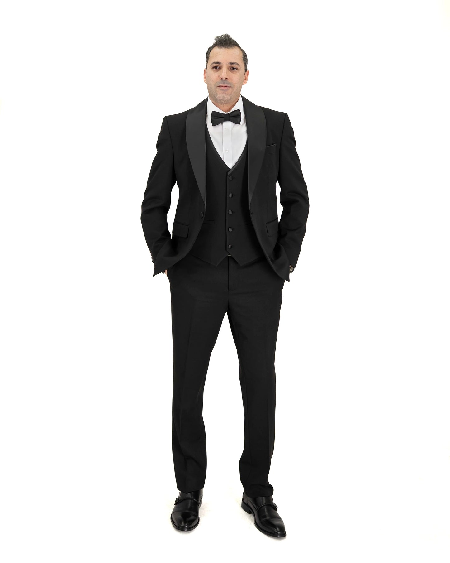 Caruso | 3-Piece Tailored-Fit Tuxedo