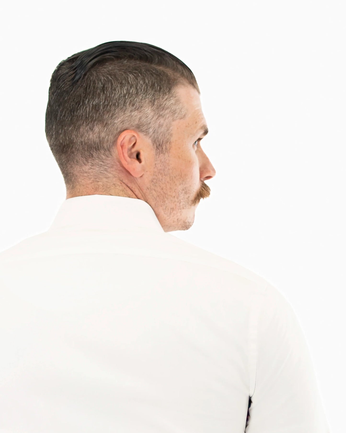 Off-White Stretch Slim-Fit Short Sleeve Dress Shirt | Back Shoulder view | Dolce Vesta