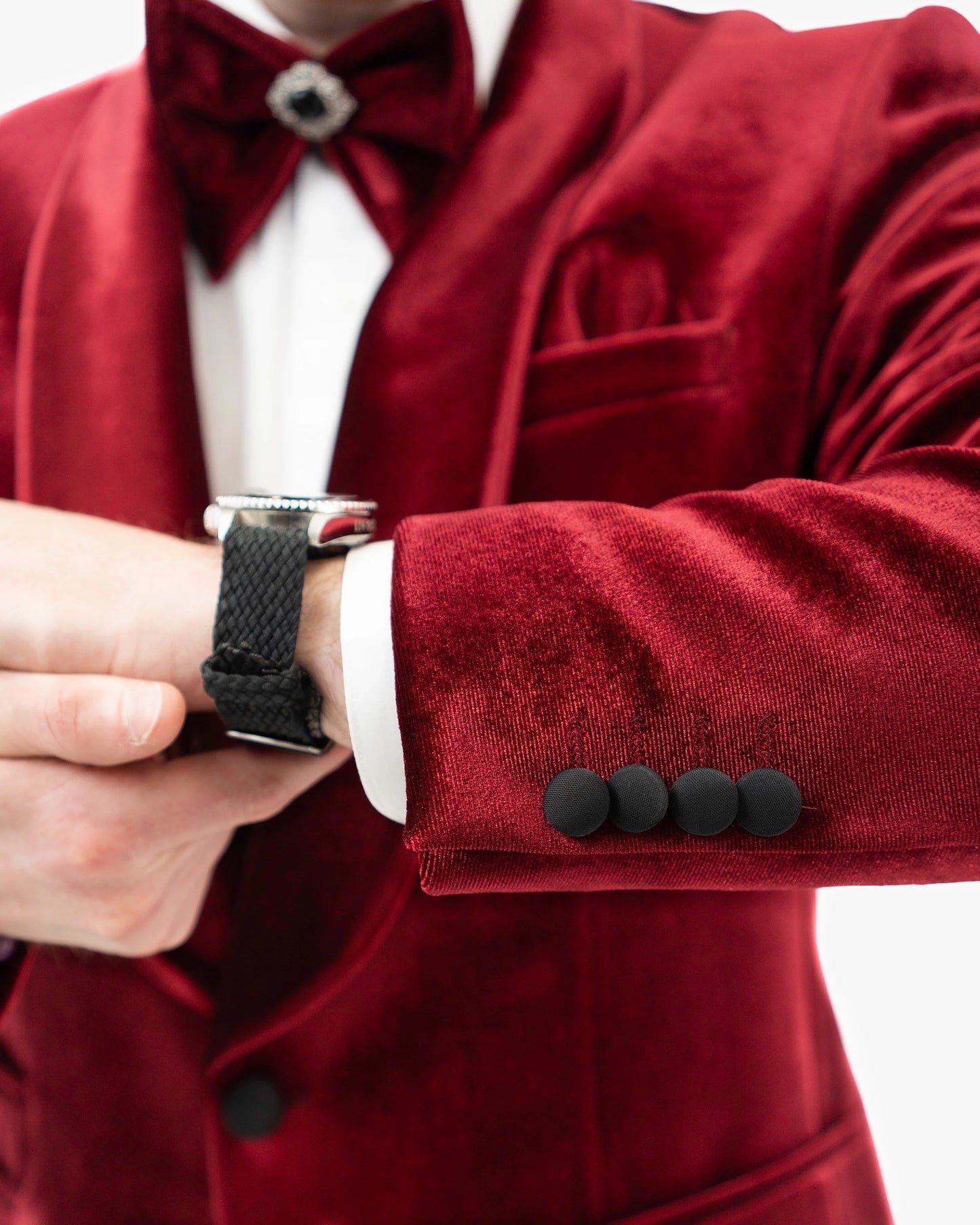 Amari | Velvet 3-Piece Tailored-Fit Tuxedo