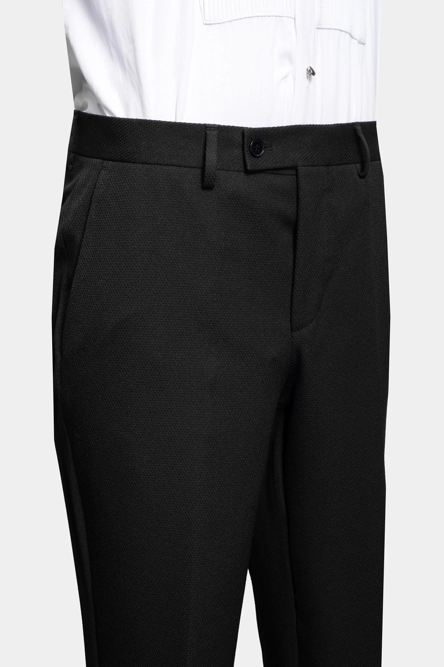 Rudolfo | 3-Piece Tailored-Fit Tuxedo with Chain Closure