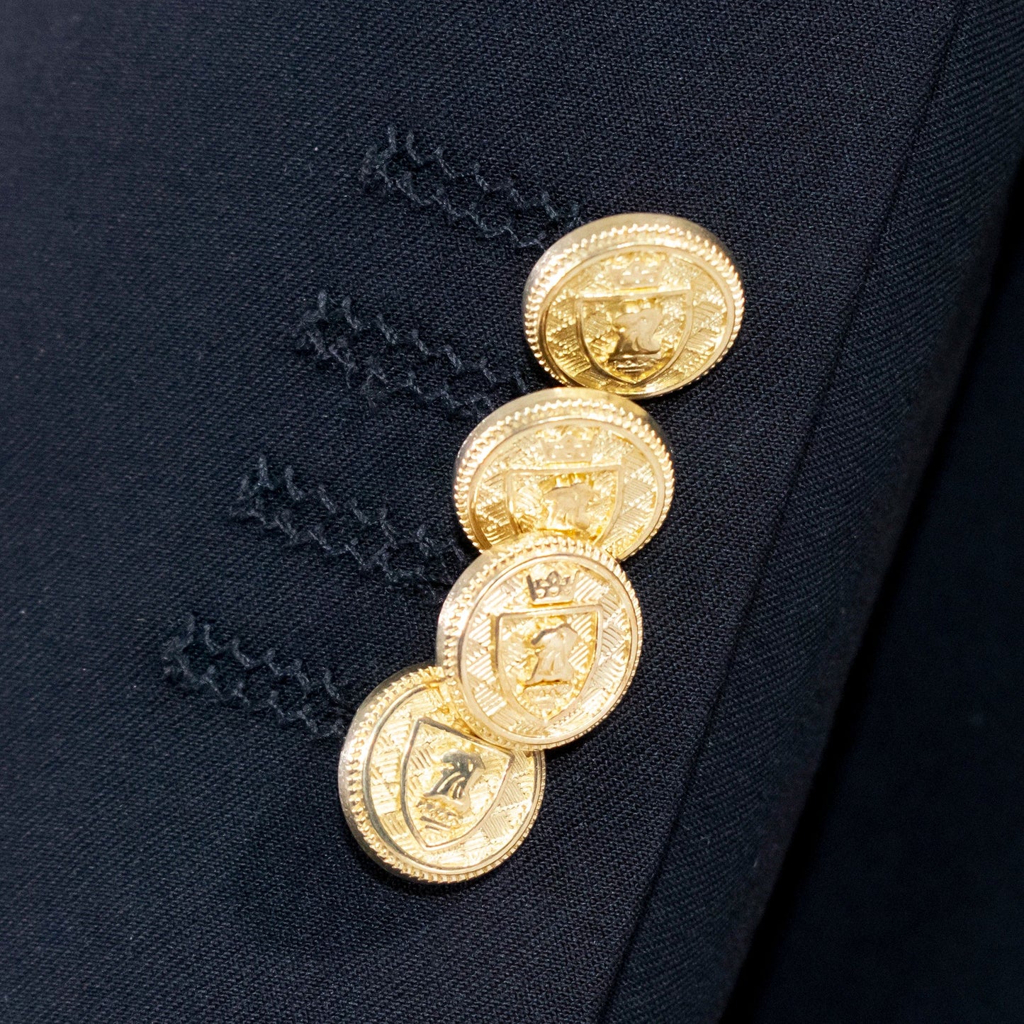 Men's Black Double-Breasted Slim-Fit Suit With Peak Lapels